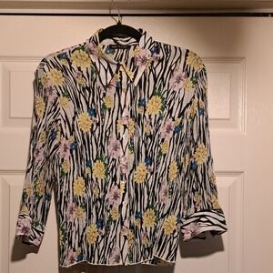 Violet & Claire Black and White Floral Button Down Shirt